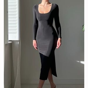 AYM Studio Paxton Dress with Long Sleeves Black Size S